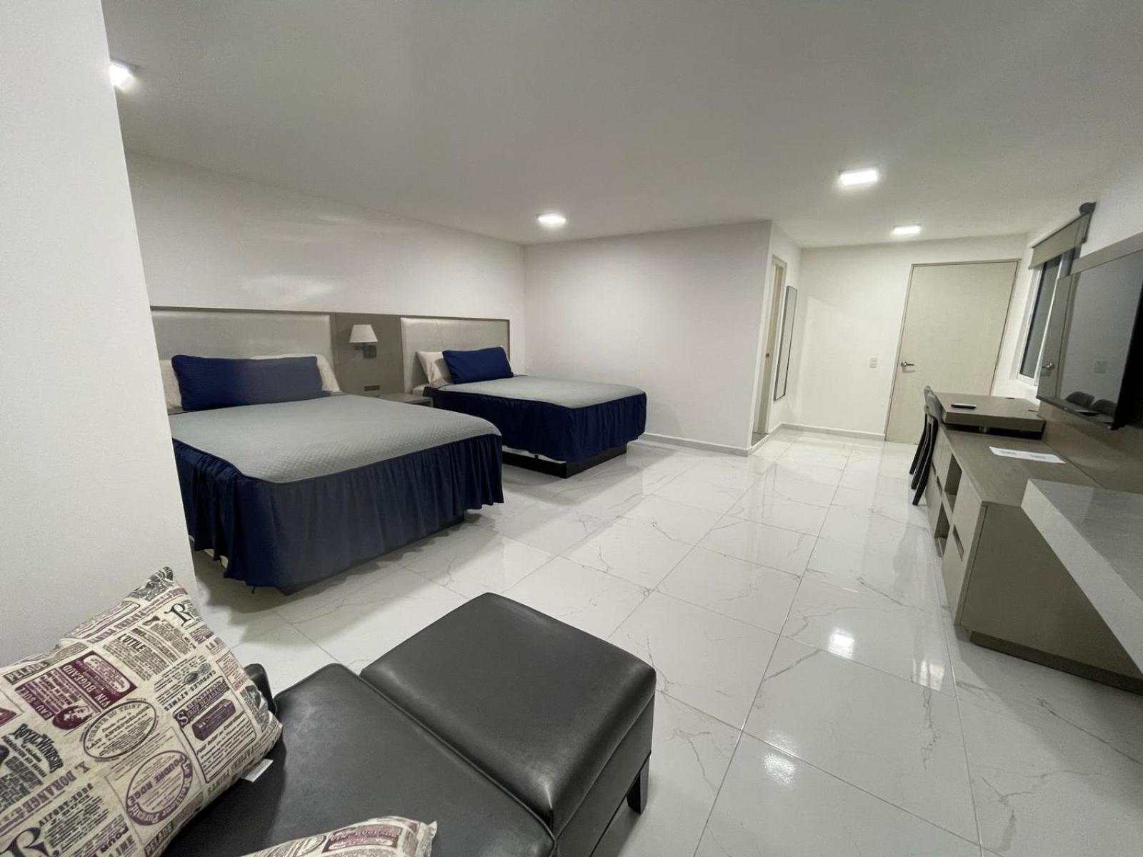 Guest House Stone Wall Residences Cancun Exterior photo